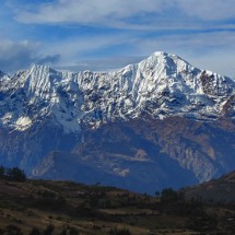 Cordillera Vilcabamba seen from the street between Cusco and Abancay